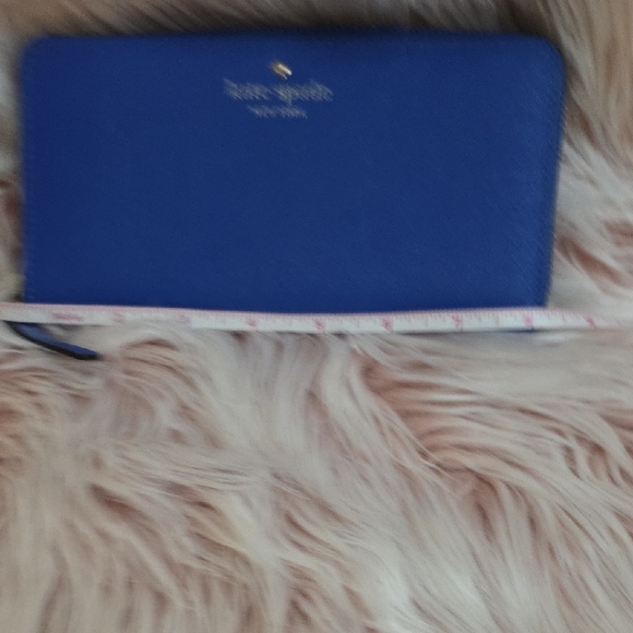 Kate Spade Blue Wallets Classic Design - Picture 9 of 10